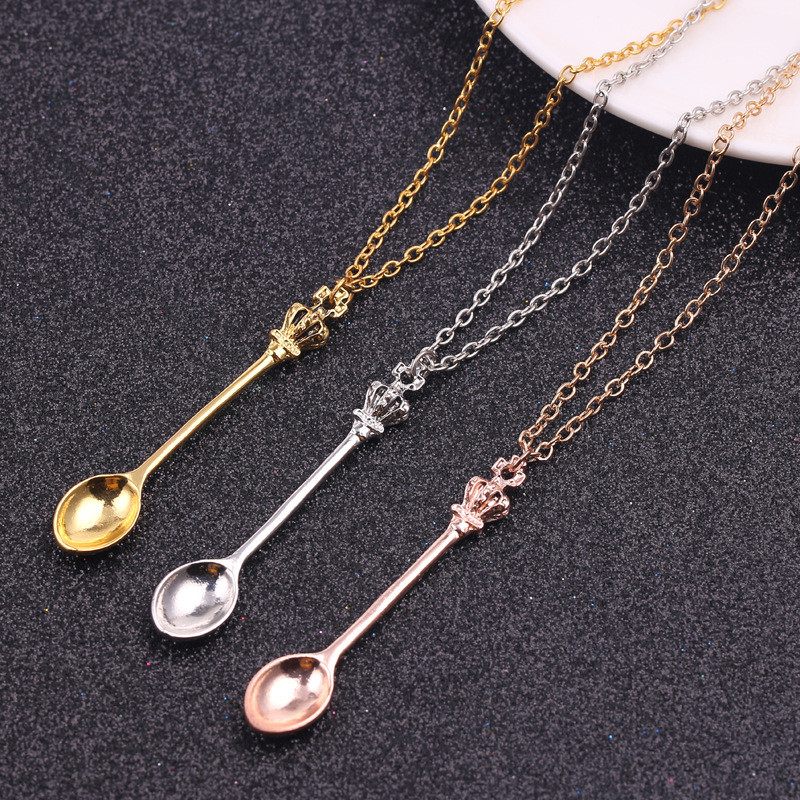 Vintage Collectible Spoons - Collier pendentif Alice vintage en forme